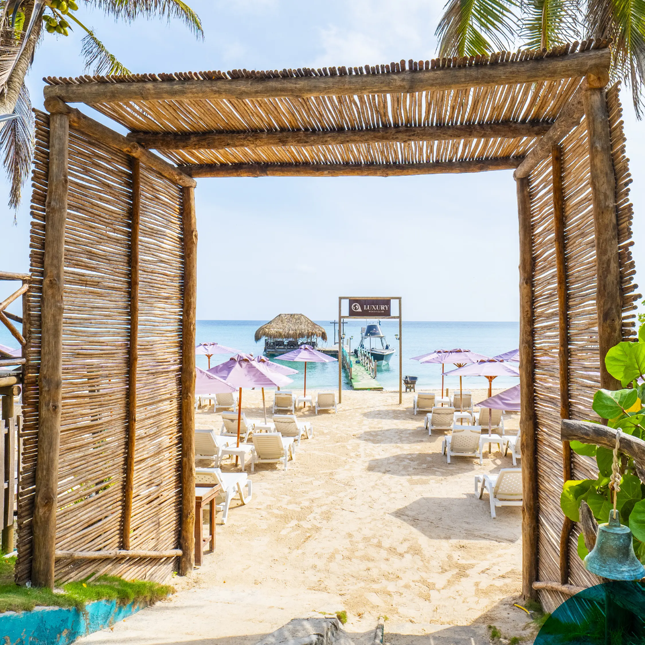 ISLA LUXURY - ISLAS DEL ROSARIO ISLA LUXURY - ISLAS DEL ROSARIO