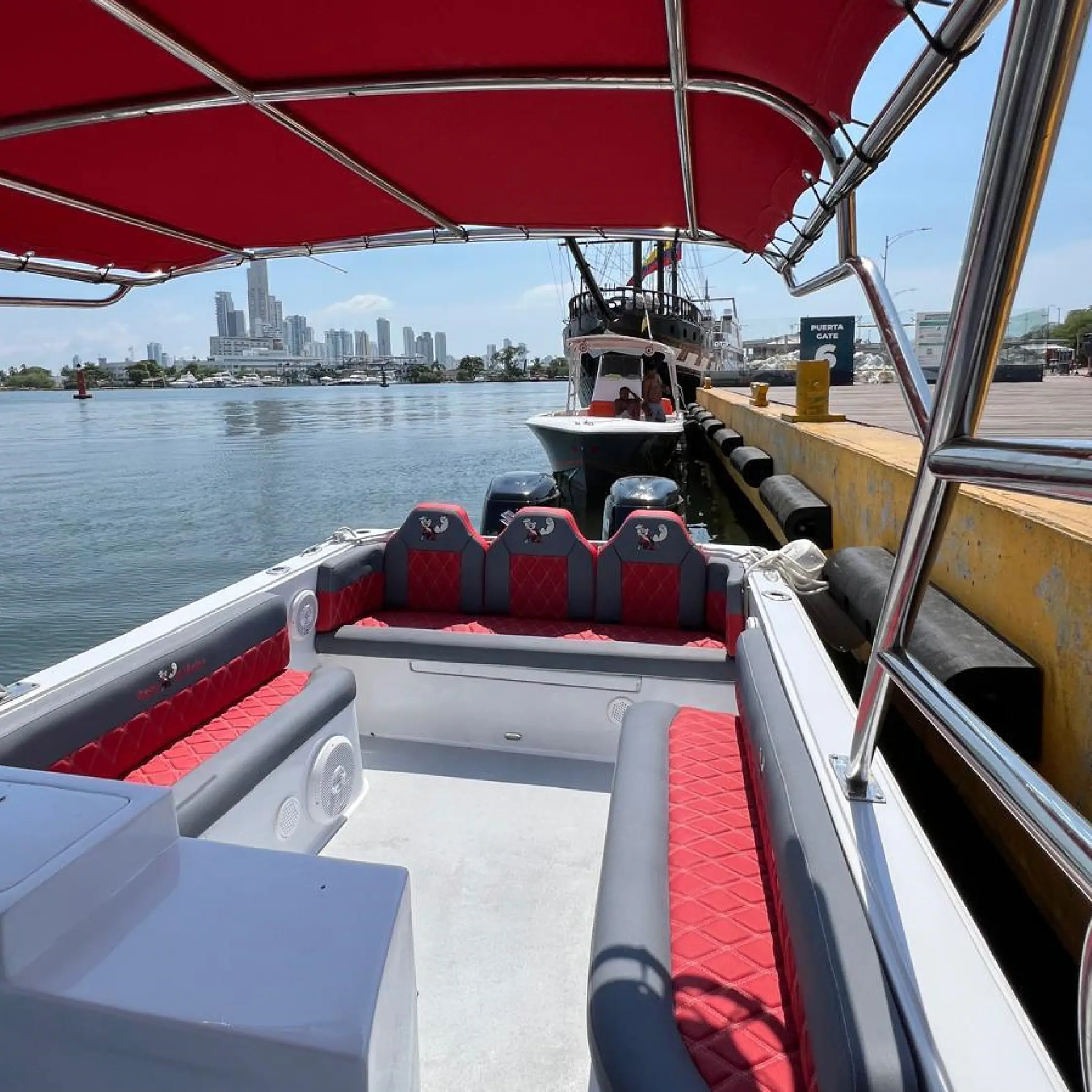 TOUR BAHÍA CARTAGENA TOUR BAHÍA CARTAGENA