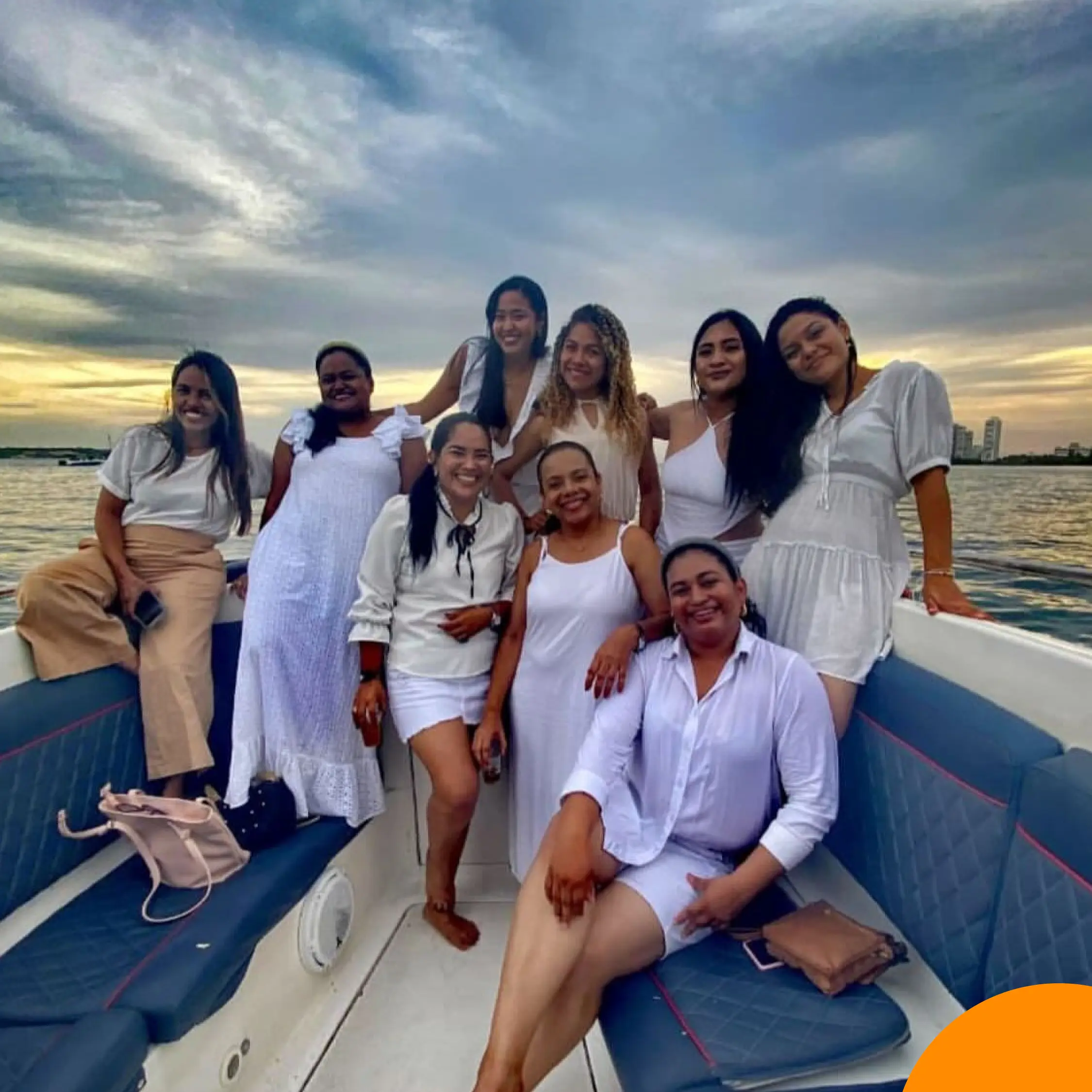 TOUR BAHÍA CARTAGENA TOUR BAHÍA CARTAGENA